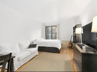 343 E 76th St APT 3A, New York, NY 10021