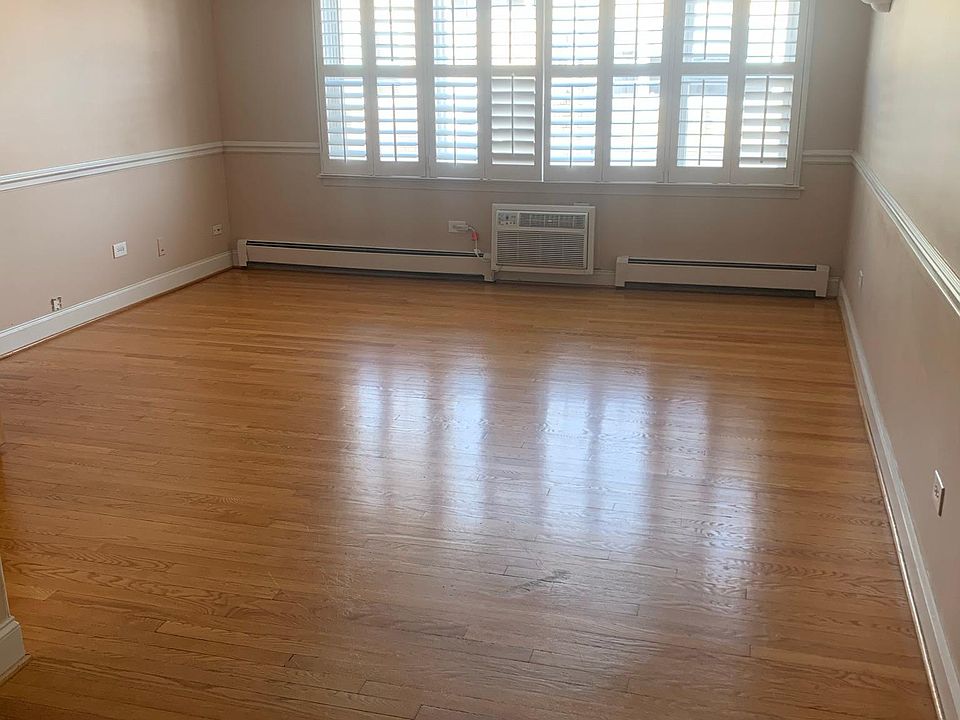 1st image of 4930 N Leonard Dr Unit 2A