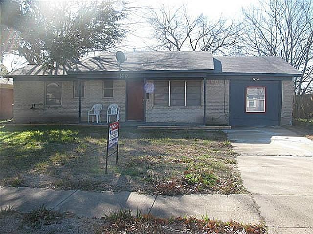 1st image of 2312 Sybil Dr