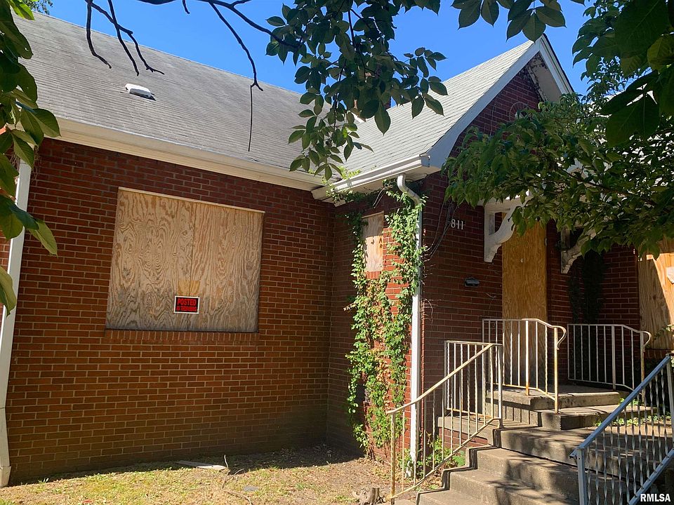 811 W Walnut St, Carbondale, IL 62901 Zillow