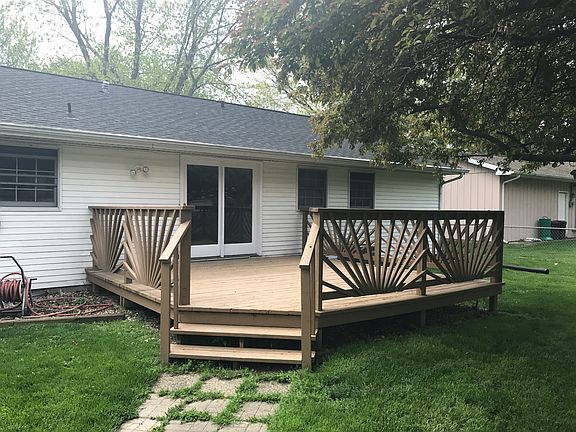 2nd image of 643 White Oak Dr