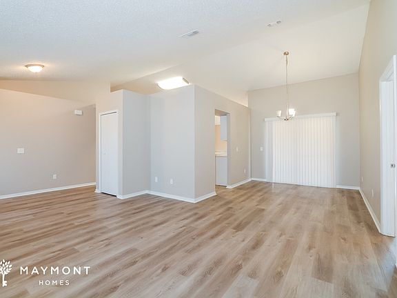 4th image of 2065 E Gloria Dr