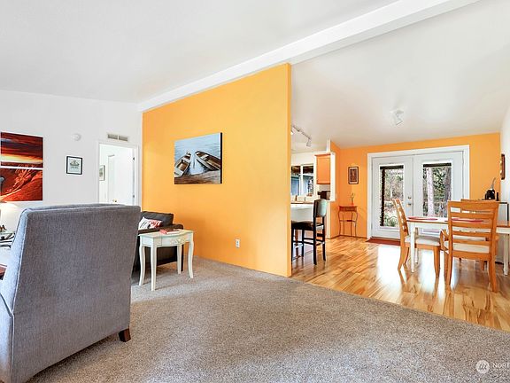 5th image of 17244 Scandia Court NW