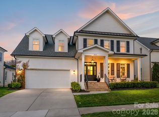 2012 Bristol Park Ln, Charlotte, NC 28226