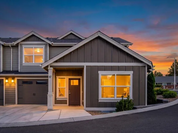 2755 SW Greens Blvd Unit 17, Redmond, OR 97756
