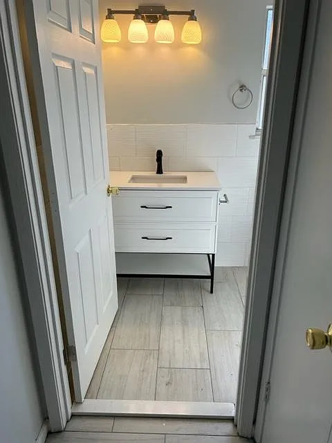 3 bed, 1767 sqft, $2,095 — Photo 4