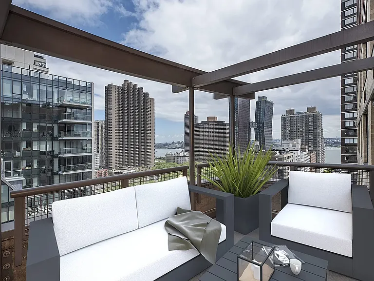 222 E 34th St #2323 — Photo 9
