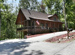 135 Grayson Point, Blue Ridge, GA 30513