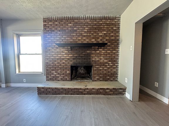 3rd image of 4569 High St