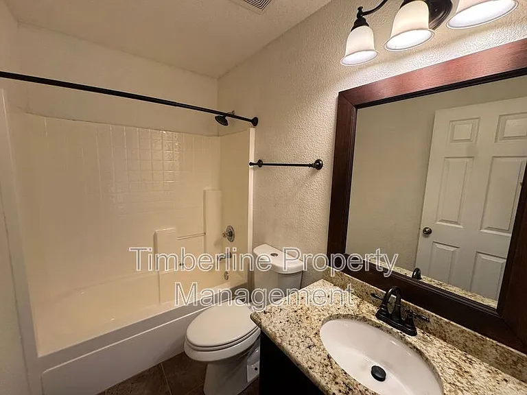 3548 Bucking Bronco Ct — Photo 10