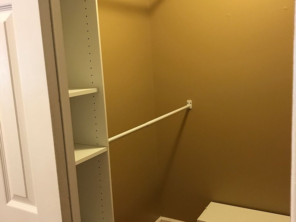 2nd image of 1227 Brookwood Forest Blvd