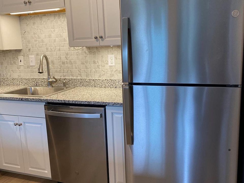 Towamencin Condo 108 Continental Dr Harleysville PA Zillow