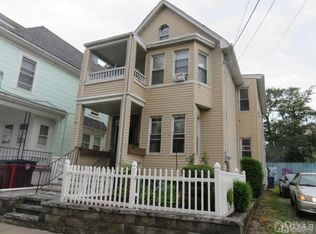 97 Fayette St, Perth Amboy, NJ 08861
