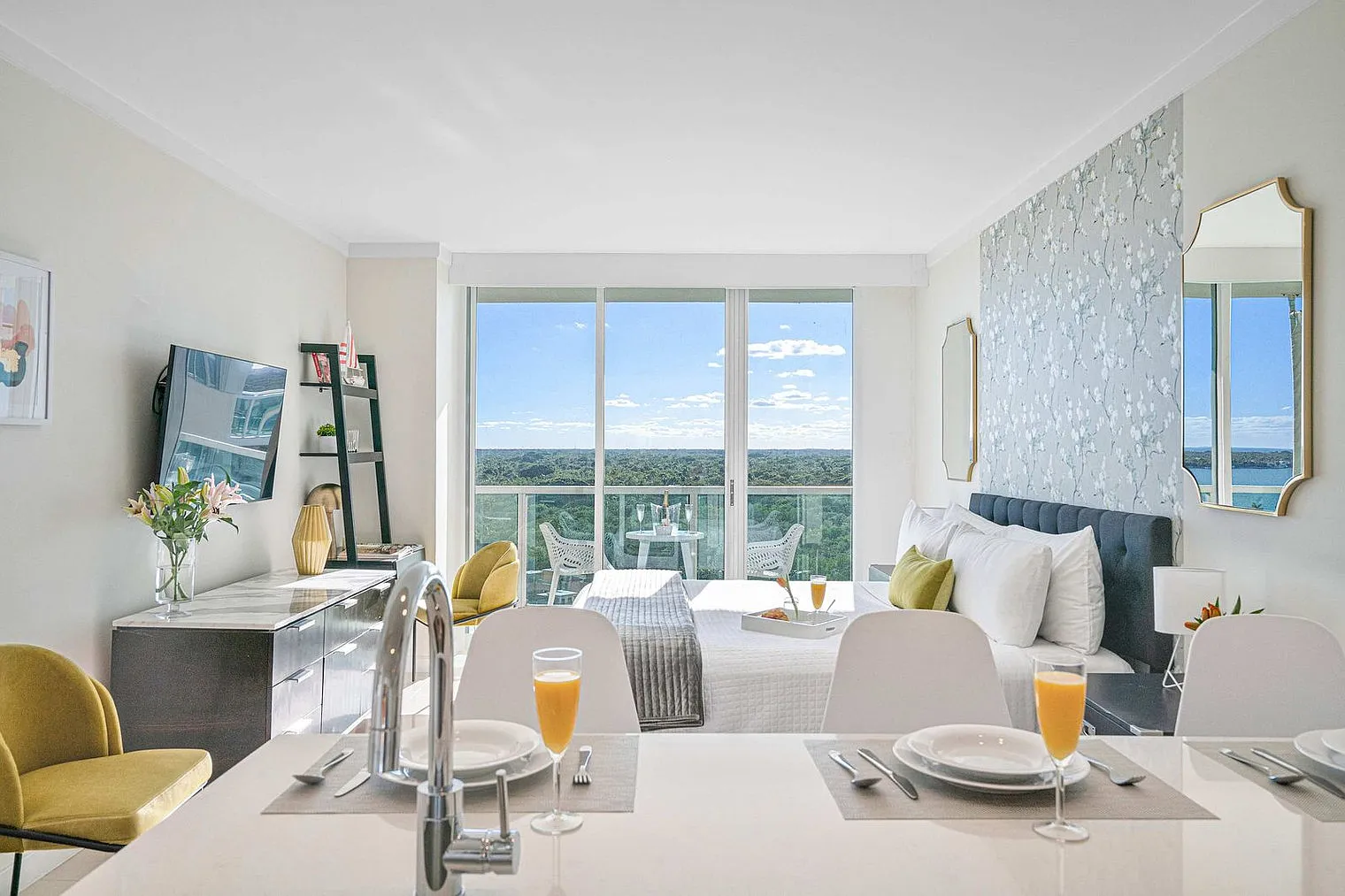 Studio, 1.0 bath, 419 sqft, $8,499 — Photo 2