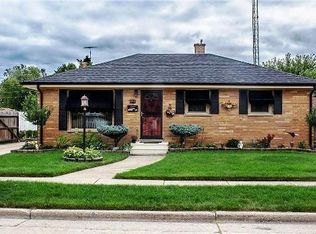 1915 24th St, Kenosha, WI 53140