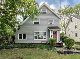 1239 Irene Rd, Lyndhurst, OH 44124