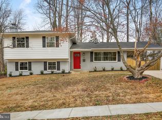 14115 Bauer Dr, Rockville, MD 20853