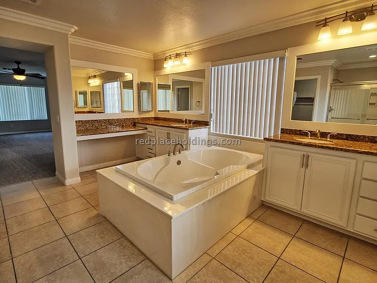 3604 Bryson Ct — Photo 16