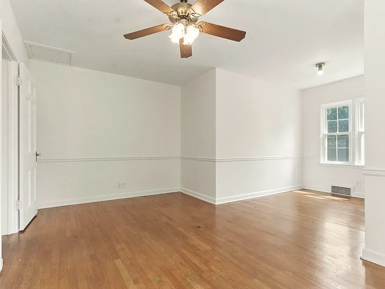 6206 Terrydale St — Photo 39