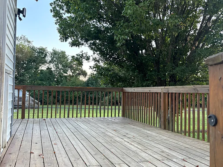 116 Patricia Dr — Photo 22