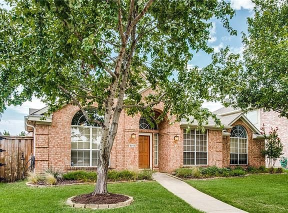 2nd image of 5913 Jewel Dr