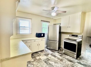 1016 Tabor St, High Point, NC 27262
