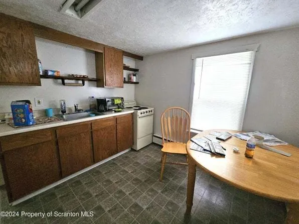 9 Frederick St #2, Wilkes Barre, PA 18706