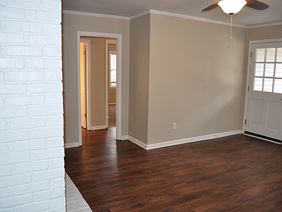 4th image of 1816 Fairfield Dr