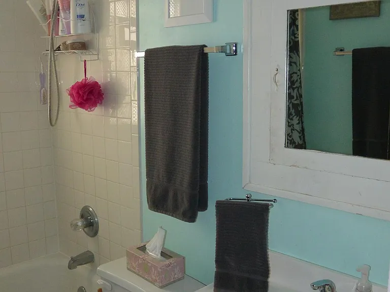 Main level bathroom.