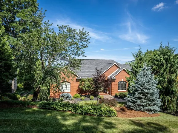 4220 Lucy Long Dr, Harrisonburg, VA 22801