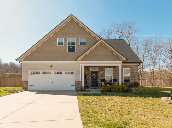 416 Barbaro Ct, Burns, TN 37029