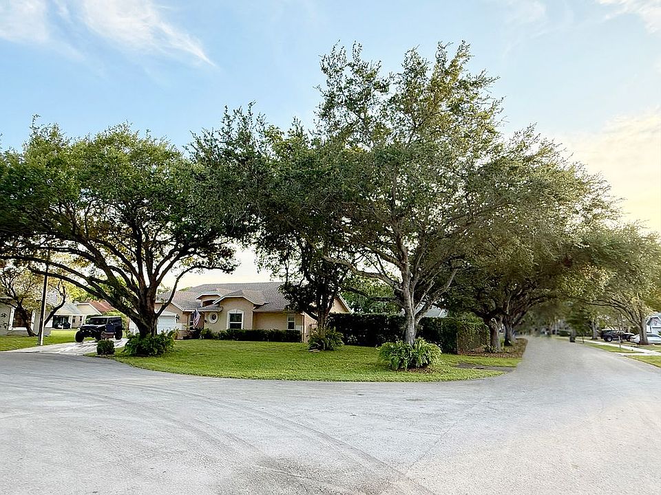 1st image of 5158 NW 52nd St