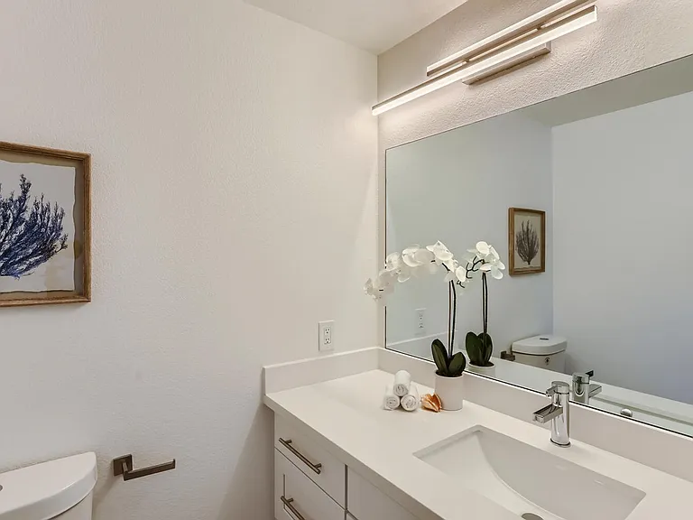 602 Terrace St — Photo 7