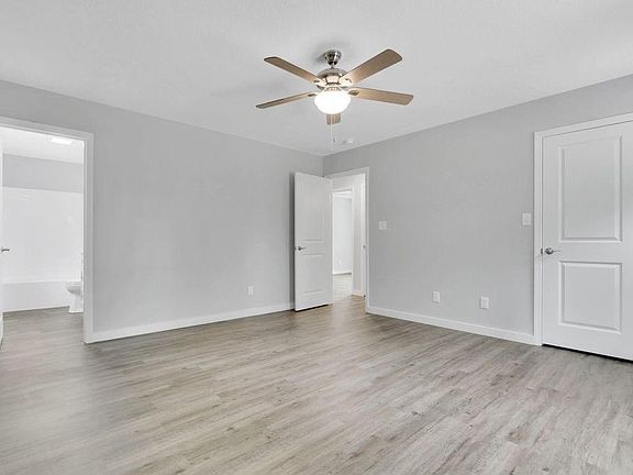4th image of 210 Flenniken Ave