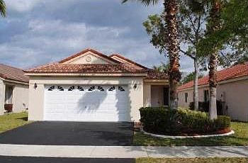 1st image of 879 San Remo Dr