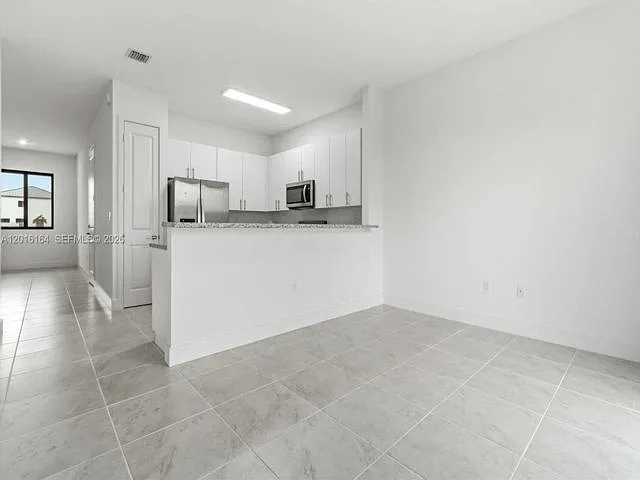 18901 SW 316th Ter — Photo 12