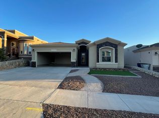 7812 Enchanted View Dr, El Paso, TX 79911