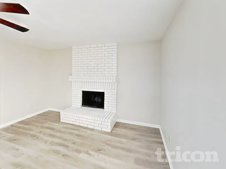 8111 Silver Fir Dr — Photo 3