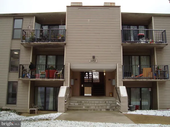 102 Duvall Ln #6-202, Gaithersburg, MD 20877