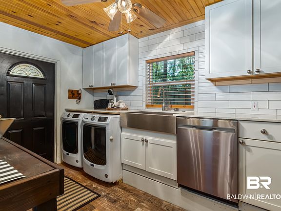 3rd image of 1113 Bienville Blvd
