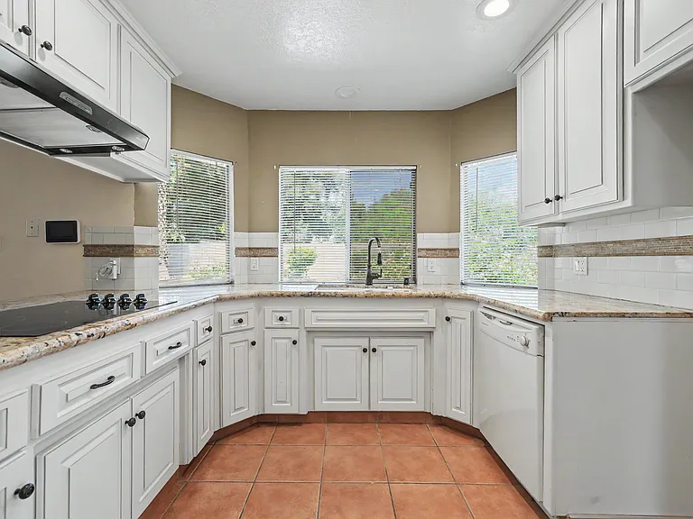 2620 Mountain Oak Rd — Photo 15