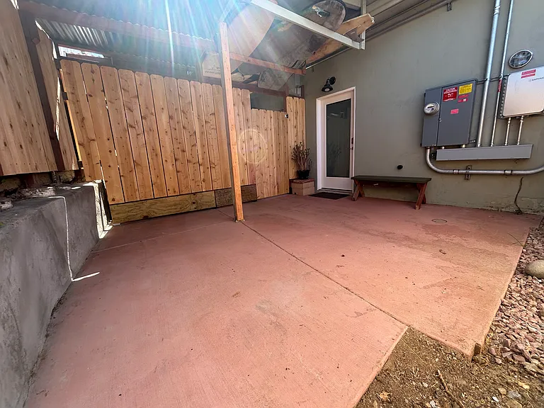 1775 Ridge View Dr — Photo 17