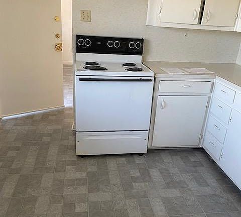 2nd image of 102 E Avenue A APT 11