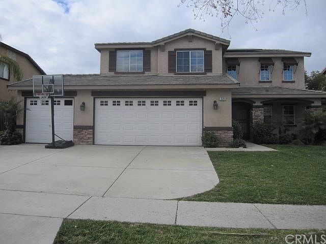 1st image of 3528 Park Hill Dr