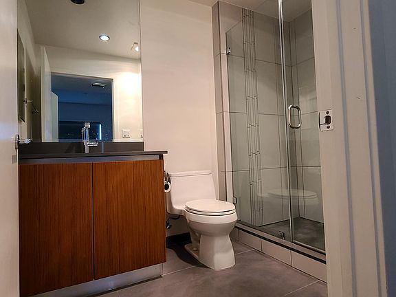 3rd image of 1700 Sawtelle Blvd APT 309