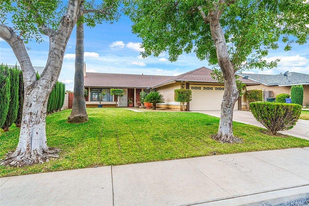 1229 W Lorraine Pl, Rialto, CA 92376 Zillow