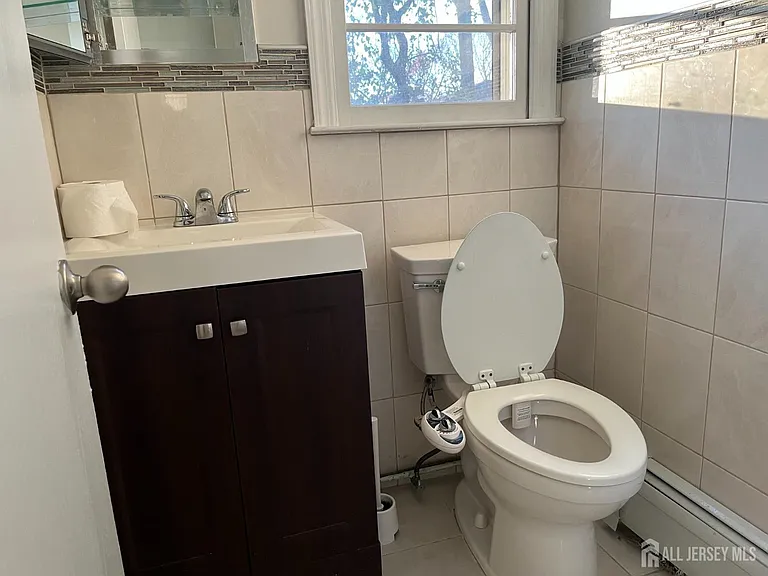 66 Netherwood Cir — Photo 9