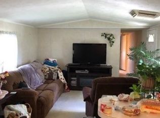 831 13th St, Carlin, NV 89822