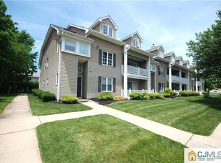 903 Montague Ave #903, Iselin, NJ 08830