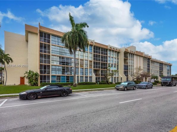 801 Three Islands Blvd APT 403